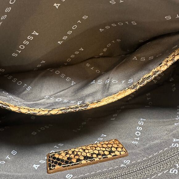 Assots London Leather Tan Snake Print Baguette Shoulder Bag - Picture 7 of 9